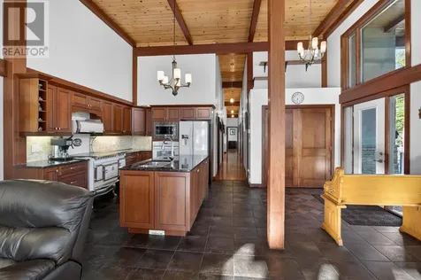 447 Hopkins Bay Road Fort Frances ON P9A 3M3