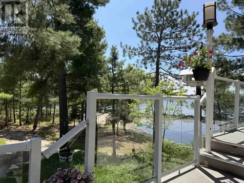 447 Hopkins Bay Road Fort Frances ON P9A 3M3