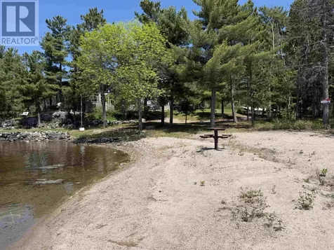 447 Hopkins Bay Road Fort Frances ON P9A 3M3