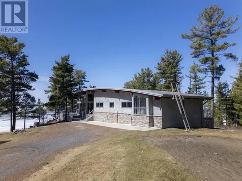 447 Hopkins Bay Road Fort Frances ON P9A 3M3