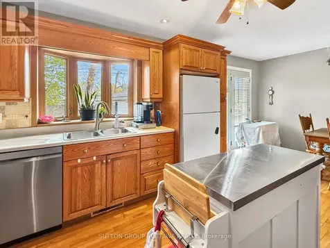412 Leitch Drive Cornwall ON K6H 5P4