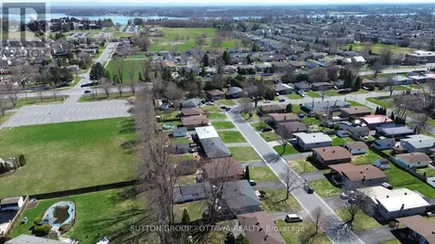412 Leitch Drive Cornwall ON K6H 5P4