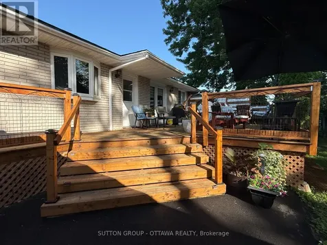 412 Leitch Drive Cornwall ON K6H 5P4