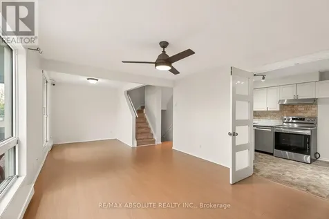 762 St. Andre Drive Ottawa ON K1C 4S7