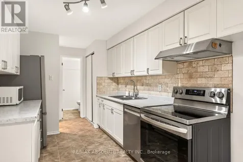 762 St. Andre Drive Ottawa ON K1C 4S7