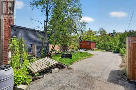 50 Imperial Avenue Ottawa ON K1S 3E1