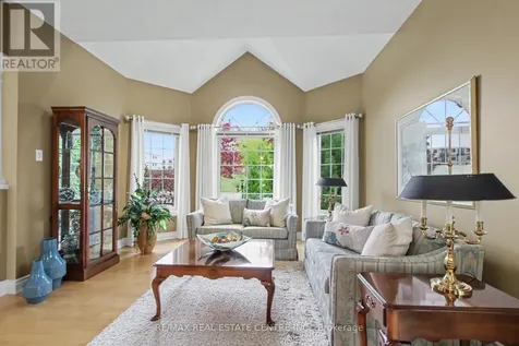 183 Taylor Avenue Cambridge ON N1R 8H9