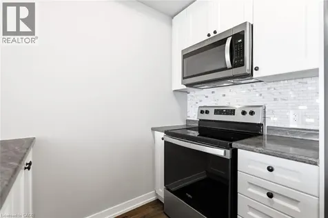 450 Dundas Street East Waterdown ON L8B 1Z2