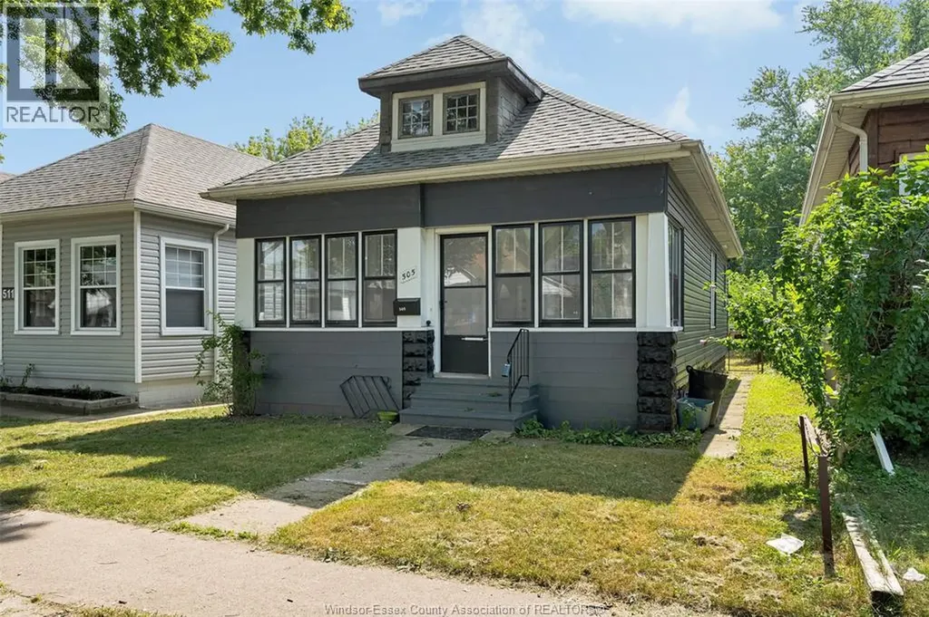 505 Mckay Windsor ON N9B 1Z7