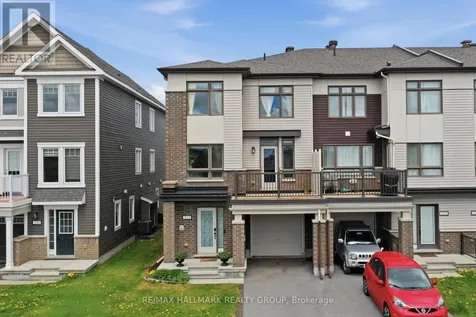 224 Clintonia Street Ottawa ON K2V 0K6