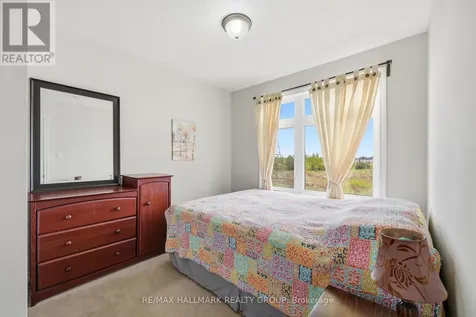 224 Clintonia Street Ottawa ON K2V 0K6