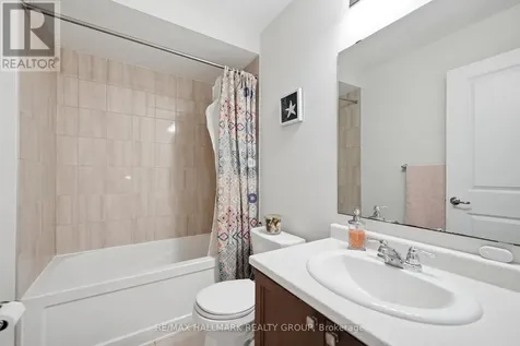 224 Clintonia Street Ottawa ON K2V 0K6