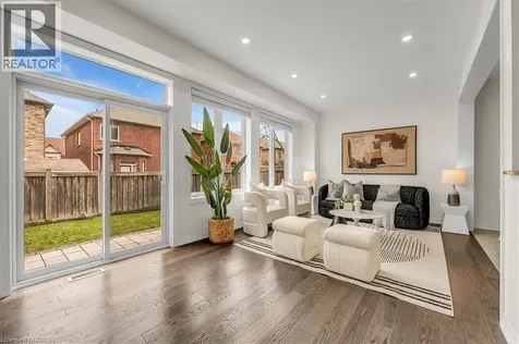 117 Aird Court Milton ON L9T 8B6