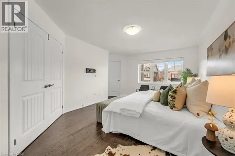 117 Aird Court Milton ON L9T 8B6