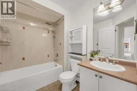 117 Aird Court Milton ON L9T 8B6