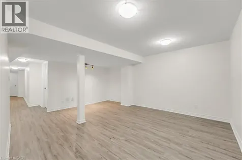 117 Aird Court Milton ON L9T 8B6