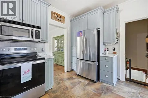 392 Queenston Street St. Catharines ON L2P 2X9
