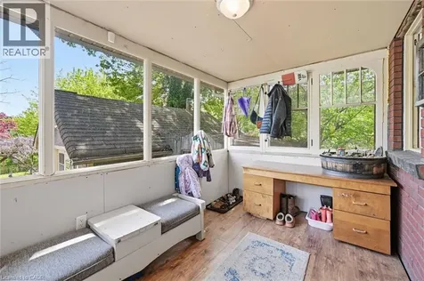 392 Queenston Street St. Catharines ON L2P 2X9