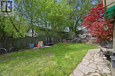 392 Queenston Street St. Catharines ON L2P 2X9