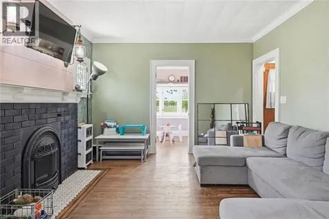 392 Queenston Street St. Catharines ON L2P 2X9