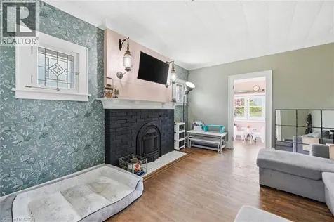 392 Queenston Street St. Catharines ON L2P 2X9