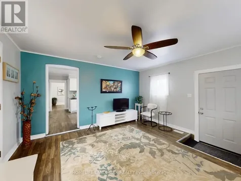 674 Colborne Street East Brantford ON N3S 3P9