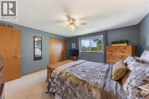 315 Oaklea Court Sarnia ON N7S 5Y9