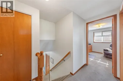 315 Oaklea Court Sarnia ON N7S 5Y9
