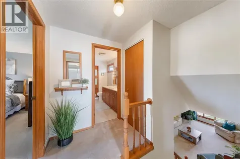 315 Oaklea Court Sarnia ON N7S 5Y9