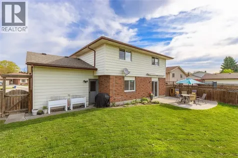 315 Oaklea Court Sarnia ON N7S 5Y9