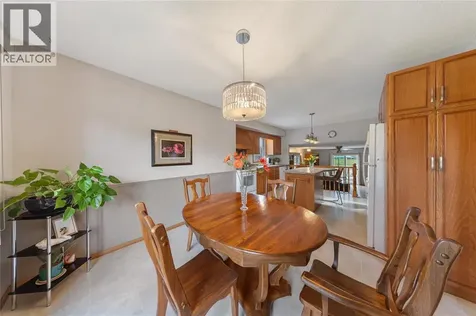 315 Oaklea Court Sarnia ON N7S 5Y9