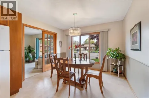 315 Oaklea Court Sarnia ON N7S 5Y9