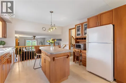 315 Oaklea Court Sarnia ON N7S 5Y9