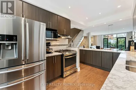 97 Queen Mary Street Ottawa ON K1K 1X6