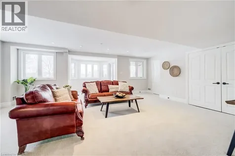 38 Deer Ridge Crescent Kitchener ON N2P 2L3