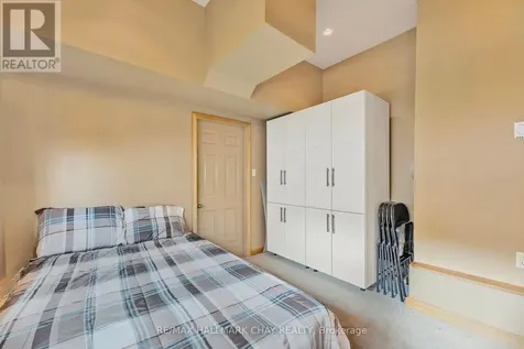 2617 Leonard Street Innisfil ON L9S 3V3