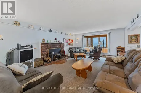 2617 Leonard Street Innisfil ON L9S 3V3