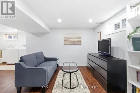 52 Avondale Avenue Stratford ON N5A 6M4