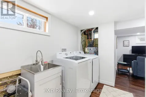 52 Avondale Avenue Stratford ON N5A 6M4