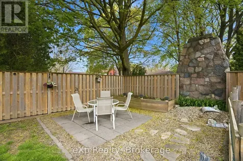 52 Avondale Avenue Stratford ON N5A 6M4