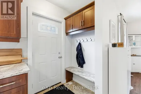 52 Avondale Avenue Stratford ON N5A 6M4