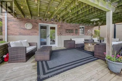 89 Anvil Street Kitchener ON N2P 1X8
