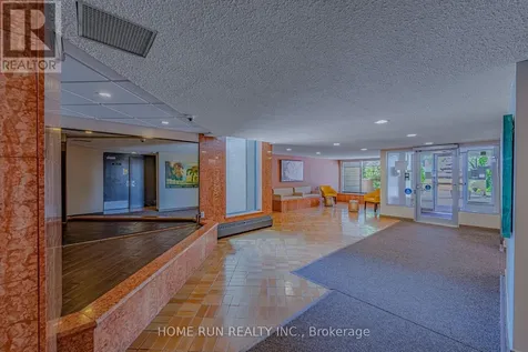 555 Brittany Drive Ottawa ON K1K 4C5