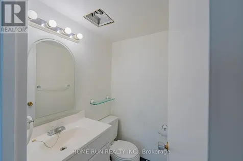 555 Brittany Drive Ottawa ON K1K 4C5
