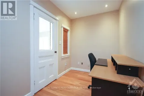 736 Cooper Street West Ottawa ON K1R 5J6