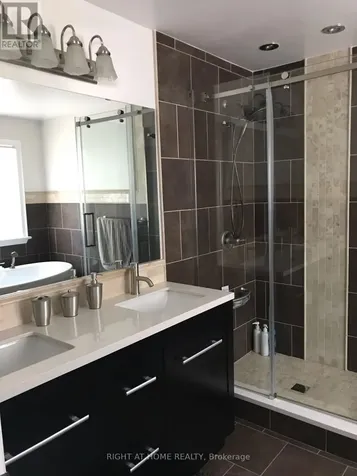 129 Rocky Hill Drive Ottawa ON K2G 7B2