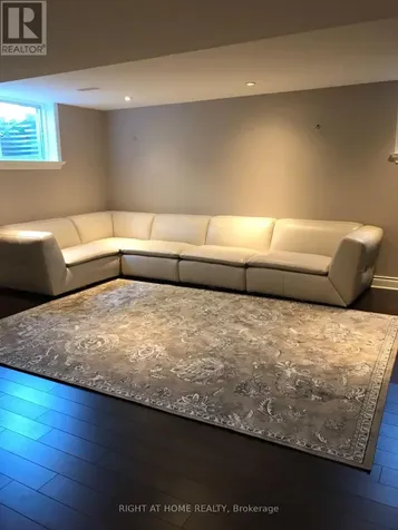 129 Rocky Hill Drive Ottawa ON K2G 7B2