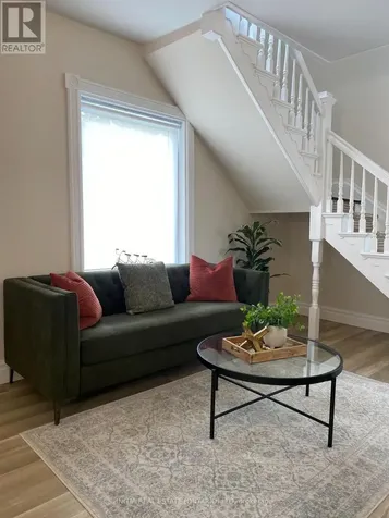114 Ann Street Sarnia ON N7T 2E7