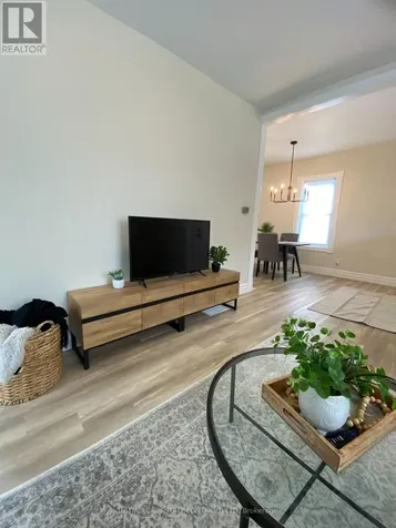 114 Ann Street Sarnia ON N7T 2E7