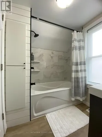 114 Ann Street Sarnia ON N7T 2E7